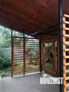 Дом 100м&sup2;, 2-этажный, участок 4 сот.  