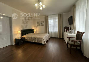 Дом 177м&sup2;, 2-этажный, участок 7 сот.  