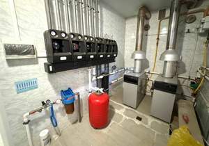 Дом 491м², 4-этажный, участок 10 сот.  