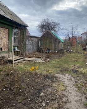 Дом 42м², 5-этажный, участок 8 сот.  