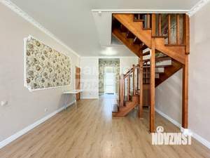 Дом 215м², 2-этажный, участок 7 сот.  