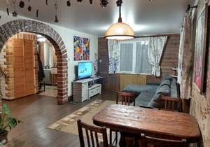 Дом 103м&sup2;, 2-этажный, участок 7 сот.  