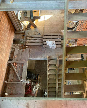 Дом 315м&sup2;, 3-этажный, участок 10 сот.  