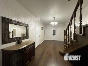 Дом 177м&sup2;, 2-этажный, участок 7 сот.  