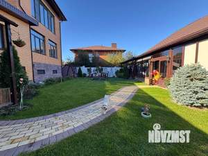 Коттедж 491м&sup2;, 4-этажный, участок 10 сот.  