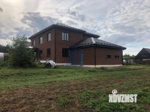 Дом 360м², 2-этажный, участок 10 сот.  