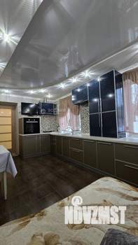 Дом 111м&sup2;, 2-этажный, участок 8 сот.  