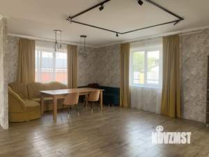 Коттедж 226м², 2-этажный, участок 6 сот.  