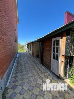 Дом 300м², 2-этажный, участок 11 сот.  