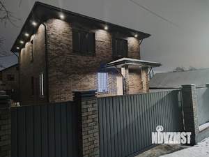 Коттедж 184м², 2-этажный, участок 5 сот.  