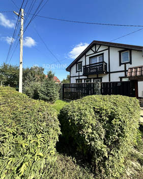 Дом 120м², 2-этажный, участок 6 сот.  