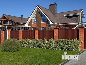 Дом 201м², 2-этажный, участок 10 сот.  