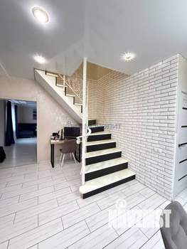 Дом 170м&sup2;, 2-этажный, участок 6 сот.  