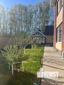 Дом 220м&sup2;, 2-этажный, участок 10 сот.  