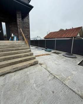 Дом 185м&sup2;, 2-этажный, участок 5 сот.  