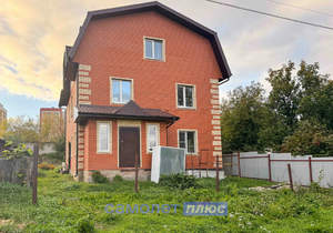 Дом 182м², 2-этажный, участок 15 сот.  