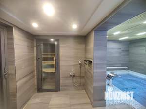 Дом 247м², 3-этажный, участок 30 сот.  