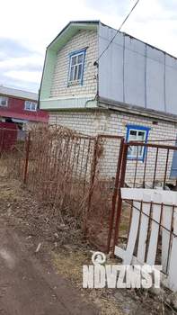 Дом 30м², 2-этажный, участок 4 сот.  