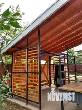 Дом 100м&sup2;, 2-этажный, участок 4 сот.  