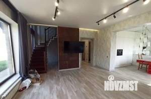 Коттедж 125м&sup2;, 3-этажный, участок 10 сот.  