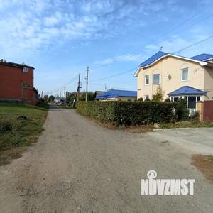 Дом 30м&sup2;, 2-этажный, участок 6 сот.  