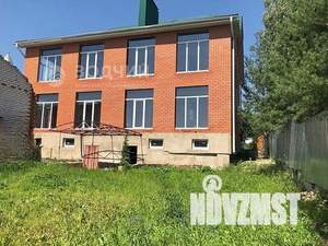 Дом 551м², 2-этажный, участок 6 сот.  