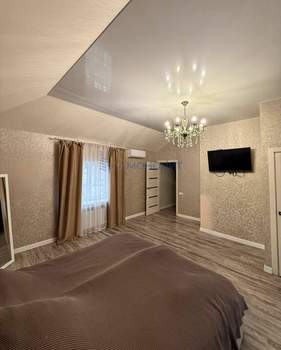 Дом 170м&sup2;, 2-этажный, участок 6 сот.  