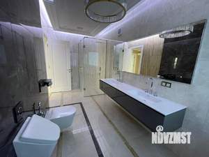 Дом 220м², 2-этажный, участок 10 сот.  