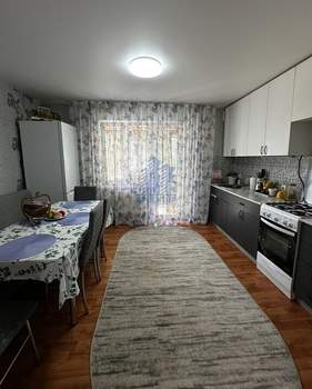 Дом 250м², 2-этажный, участок 4 сот.  
