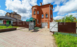 Дом 242м², 3-этажный, участок 8 сот.  