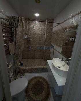 Дом 170м&sup2;, 2-этажный, участок 6 сот.  