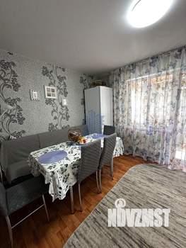 Дом 96м&sup2;, 2-этажный, участок 3 сот.  