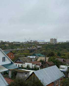 Дом 185м&sup2;, 2-этажный, участок 5 сот.  