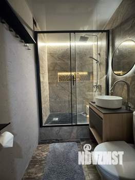 Таунхаус 500м², 3-этажный, участок 10 сот.  