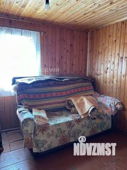 Дом 30м&sup2;, 2-этажный, участок 6 сот.  