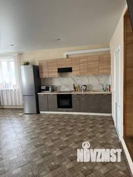 Дом 186м&sup2;, 2-этажный, участок 6 сот.  