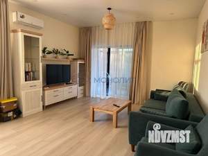 Дом 165м&sup2;, 1-этажный, участок 612 сот.  