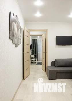 3-к квартира, посуточно, 58м2, 1/5 этаж