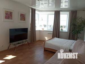 1-к квартира, посуточно, 50м2, 1/1 этаж