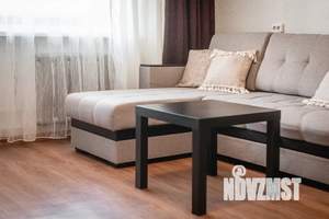 2-к квартира, посуточно, 50м2, 5/10 этаж