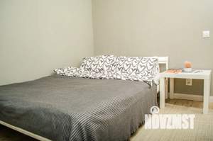 1-к квартира, посуточно, 29м2, 2/9 этаж