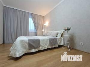 1-к квартира, посуточно, 36м2, 3/16 этаж