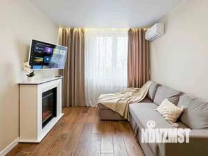 2-к квартира, посуточно, 46м2, 2/17 этаж