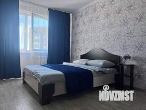 1-к квартира, посуточно, 44м2, 1/1 этаж