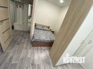 1-к квартира, посуточно, 38м2, 11/16 этаж