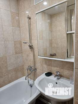 1-к квартира, посуточно, 34м2, 9/10 этаж