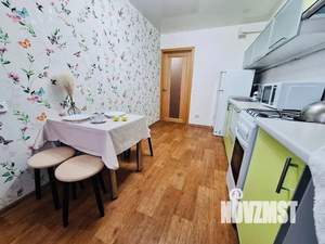 1-к квартира, посуточно, 33м2, 1/1 этаж