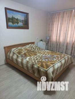 1-к квартира, посуточно, 38м2, 1/9 этаж