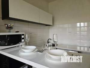 1-к квартира, посуточно, 43м2, 4/9 этаж