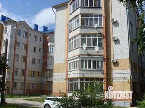 3-к квартира, на длительный срок, 123м2, 1/5 этаж